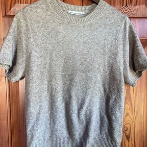 Abercrombie & Fitch Women's light brown crewneck Sweater tee